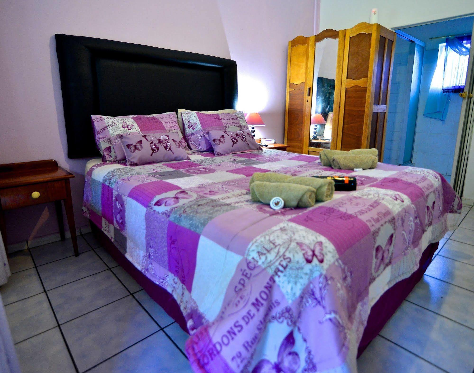 Lalamo Guesthouse Phalaborwa Kültér fotó